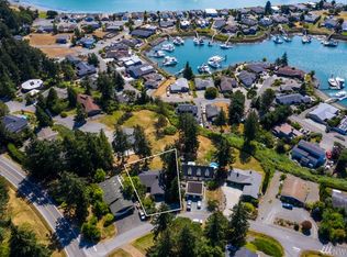 221 Skagit Way, La Conner, WA 98257