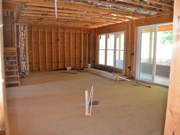 3rd image of 2354 Edinburgh Channel Rd