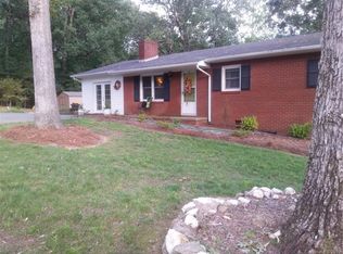 241 Oscar Rd, Troy, NC 27371