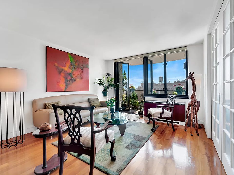 1st image of 407 Park Ave S APT 24A