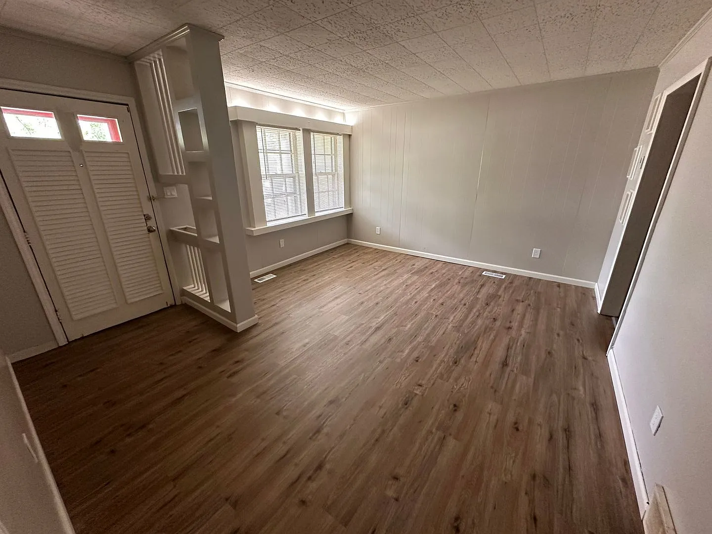 $950 - 2 bedroom/ 1 bathroom - Cozy Single Family Home Accepting Housing Vouchers — Photo 4