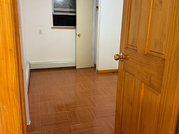 5th image of 805 73rd St #1