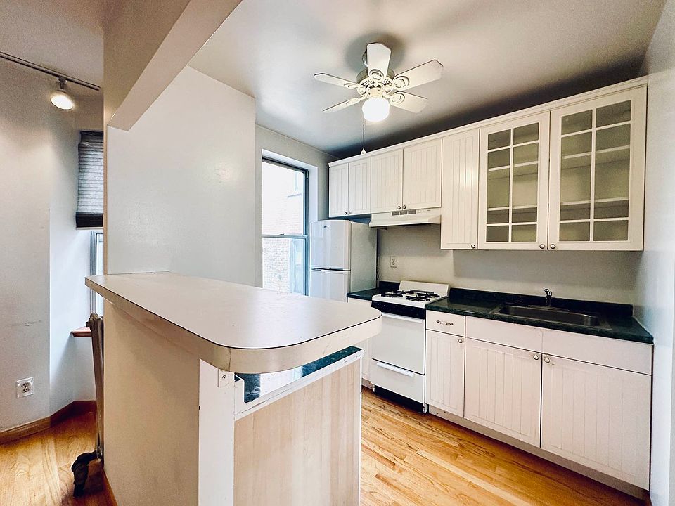 1st image of 421 E 65th St APT A