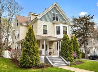 12 Lincoln St #1, Natick, MA 01760