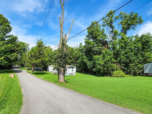 2nd image of 7229 Bozeman Ln