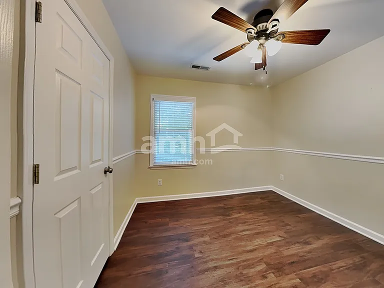 6112 Glenridge Ct — Photo 15