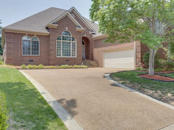 127 Gallagher Dr, Franklin, TN 37064