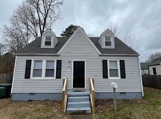 32 Cornwall Ter, Hampton, VA 23666