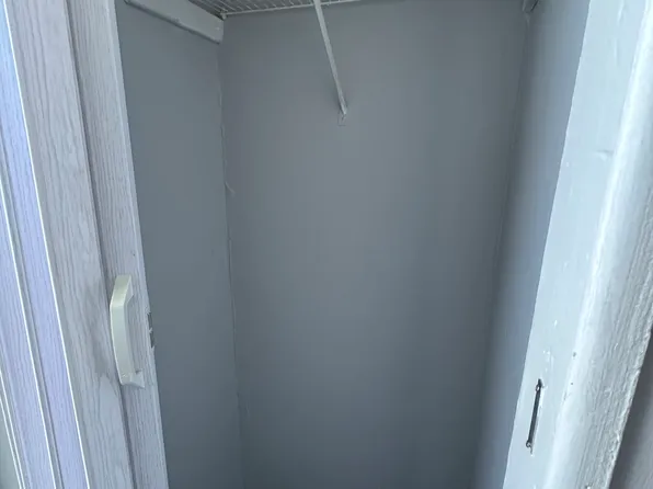 90 Lake Street image 8 of 9