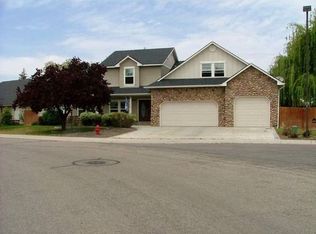 4946 W McMurtrey St, Meridian, ID 83646