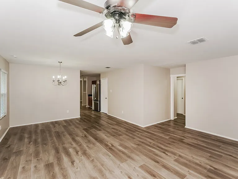 4549 Lacebark Ln — Photo 5