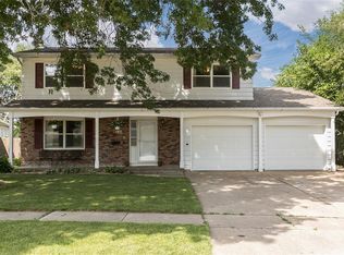 248 32nd St NW, Cedar Rapids, IA 52405