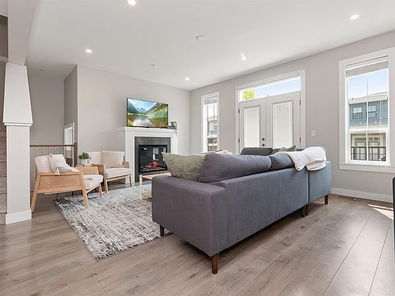 5th image of 45545 Kipp Ave #14