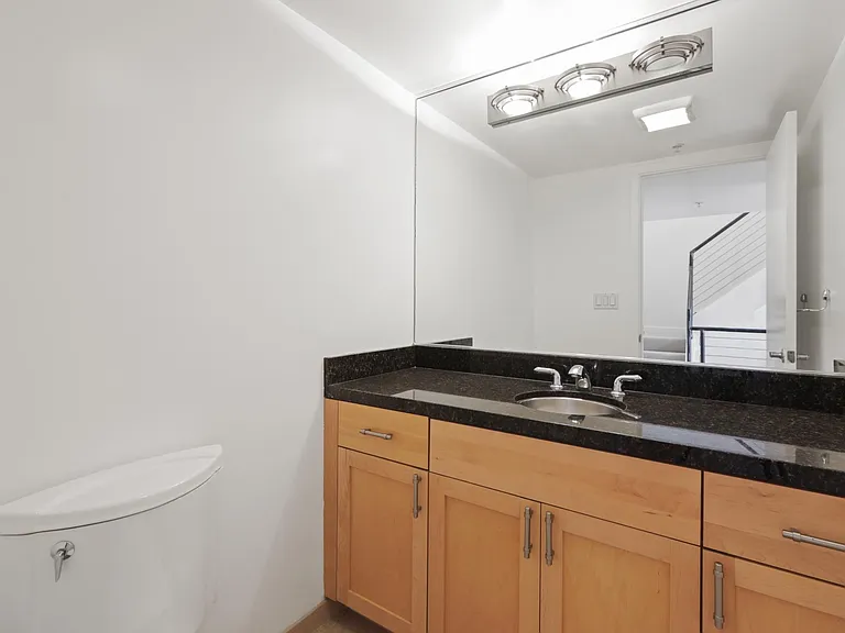 460 Natoma St #12 — Photo 13