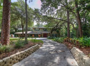 1407 Maple Forest Rd, Clearwater, FL 33764