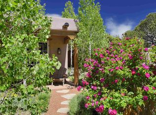 59 Sunflower Dr, Santa Fe, NM 87506