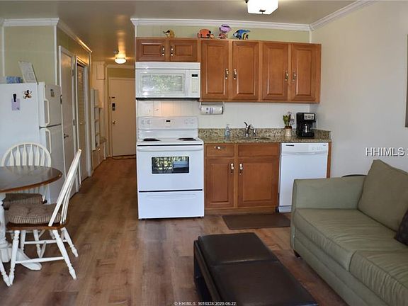 4th image of 23 S Forest Beach Dr APT 260
