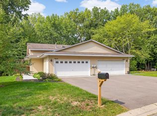 3655 Lyric Ave, Wayzata, MN 55391