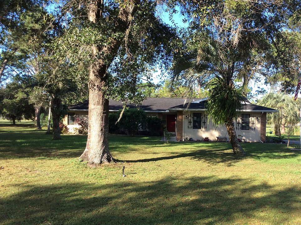 1st image of 310 N Venturi Ave