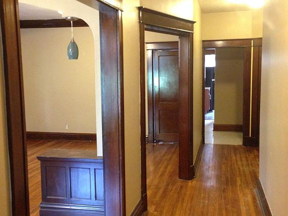 2nd image of 3858 Arsenal St Floor 1