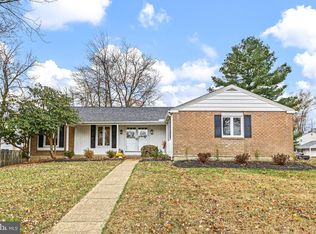 3301 Hermitage Rd, Wilmington, DE 19810