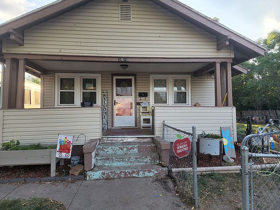 1st image of 1810 E Ave
