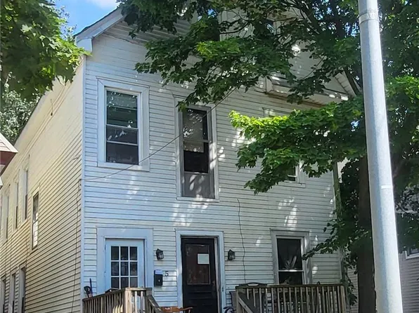5 Roosevelt Avenue, Poughkeepsie, NY 12601