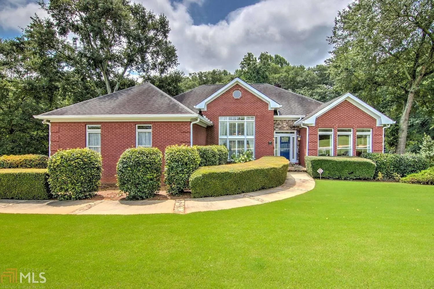 1030 Meriweather Dr photo 1