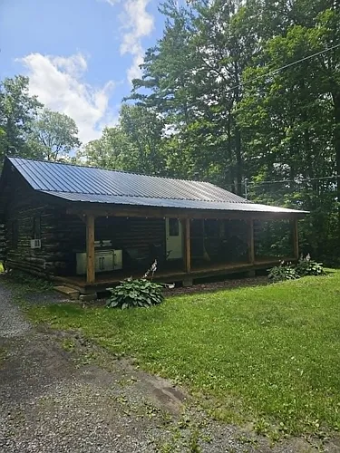 108 Porter Rd Photo 1