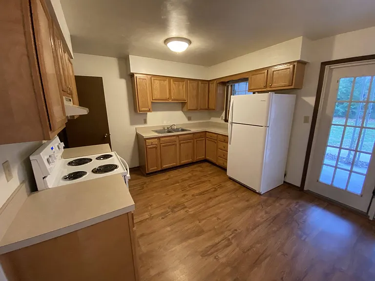 Forest Park Apartments — Photo 7