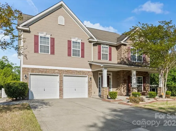 13502 Brandon Trail Dr, Charlotte, NC 28213