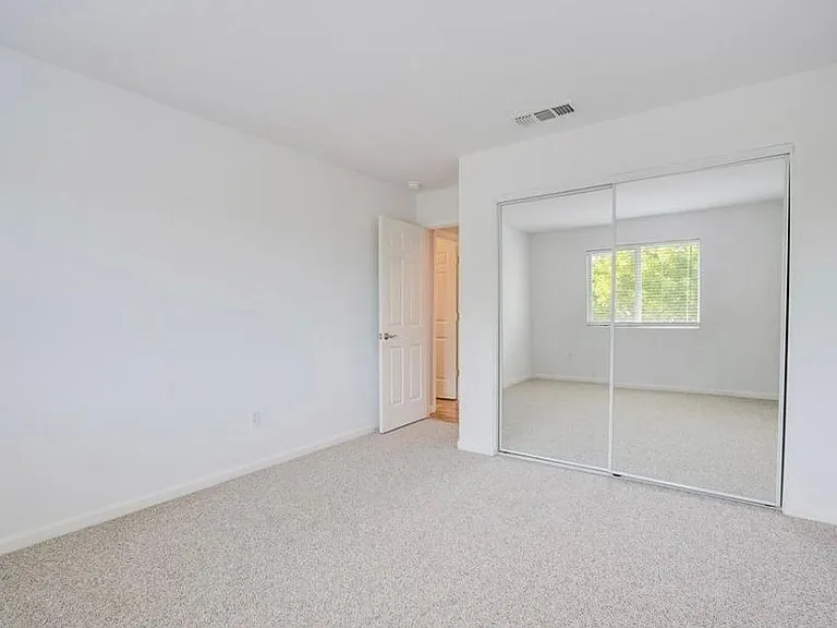 Upstairs bedroom 1