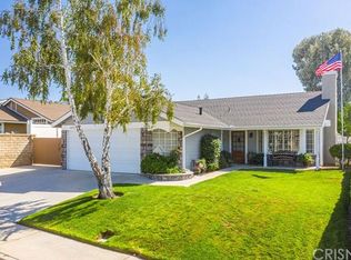 27845 Crookshank Dr, Santa Clarita, CA 91350