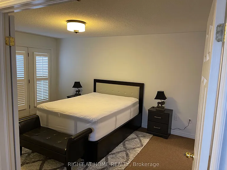 2933 Bur Oak Ave #A — Photo 9