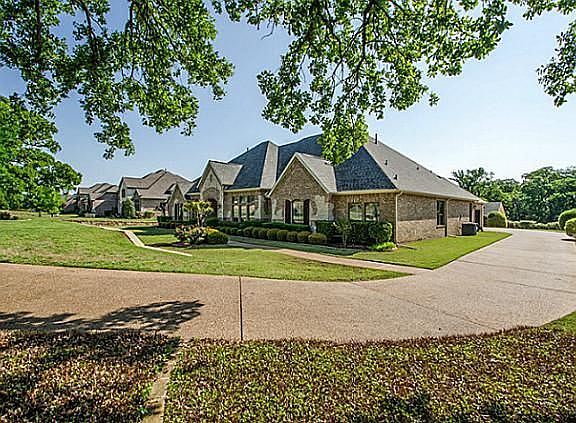 2nd image of 103 Vermilion Ct