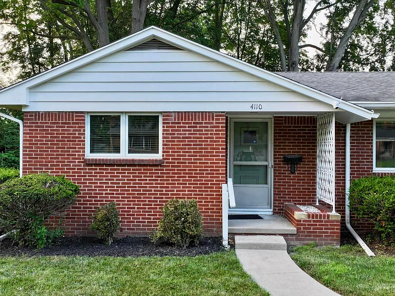 4110 Briarcrest Rd — Photo 5