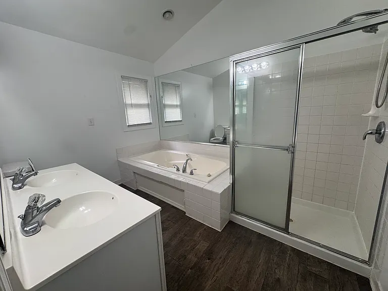 8504 Mayaone St — Photo 11