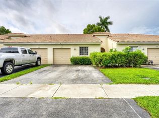 3240 SW 50th St, Fort Lauderdale, FL 33312