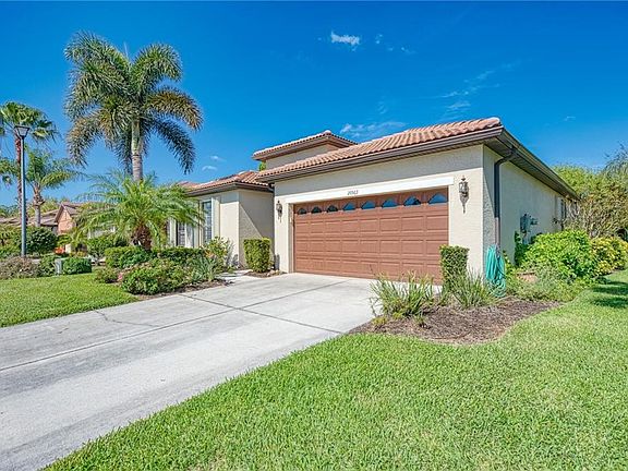 3rd image of 20563 Pezzana Dr