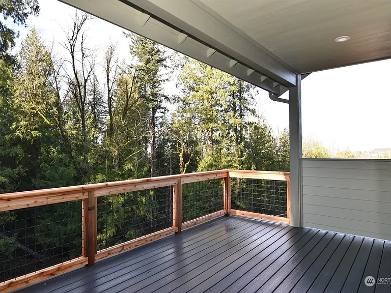 1129 Brookstone Dr — Photo 11