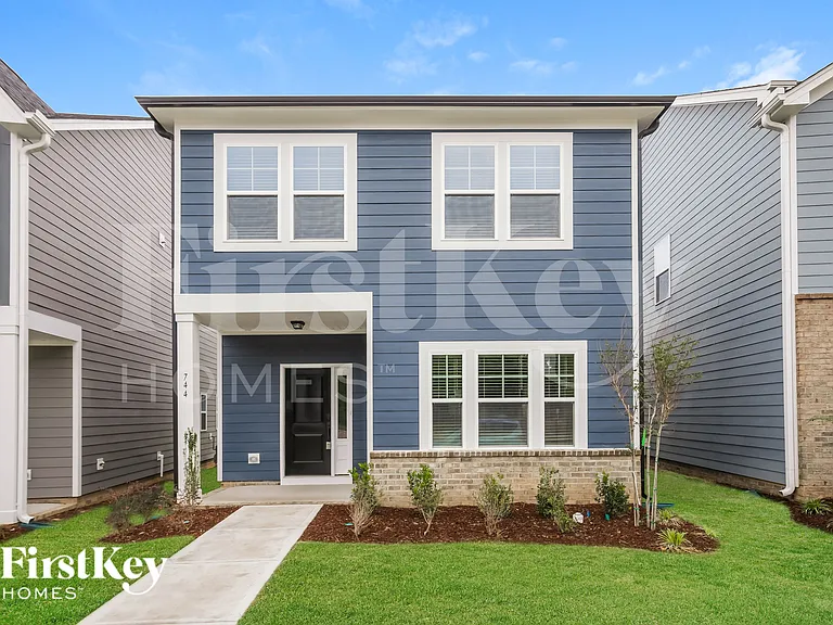 744 Lightrail Dr — Photo 1