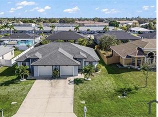 4515 SE 9th Ave, Cape Coral, FL 33904