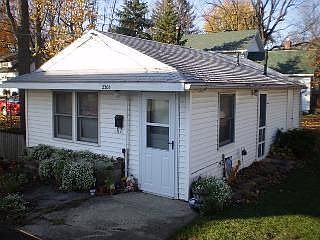 2nd image of 230 W Evers Ave