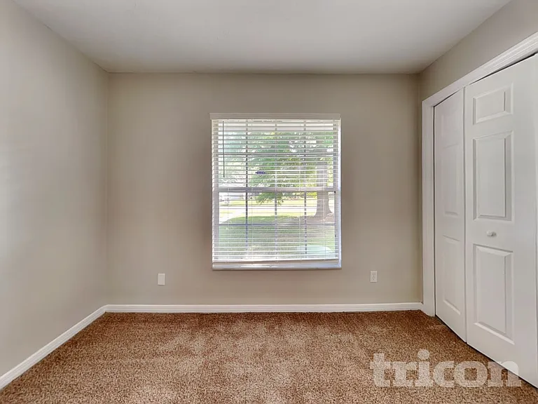 1807 N Waterman Dr — Photo 14