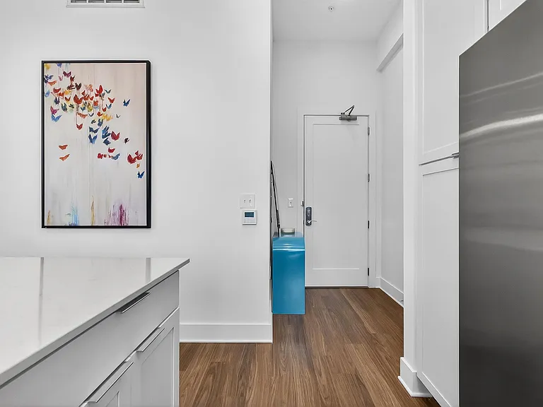 1329 4th Ave S #311 — Photo 3