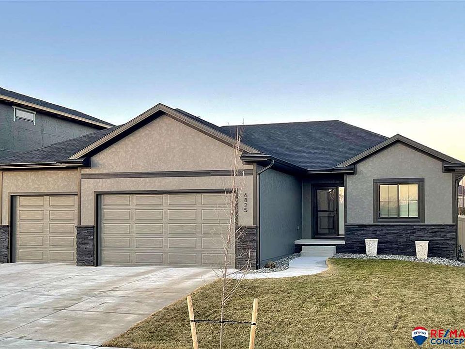 1st image of 6825 Monarch Dr