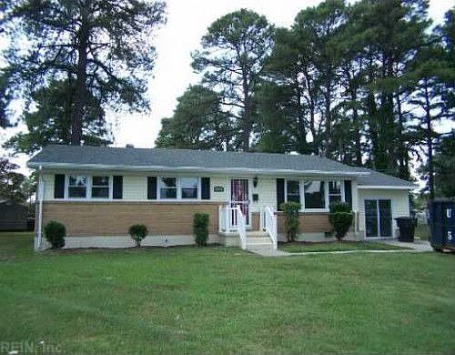 1st image of 8 Jamal Ct