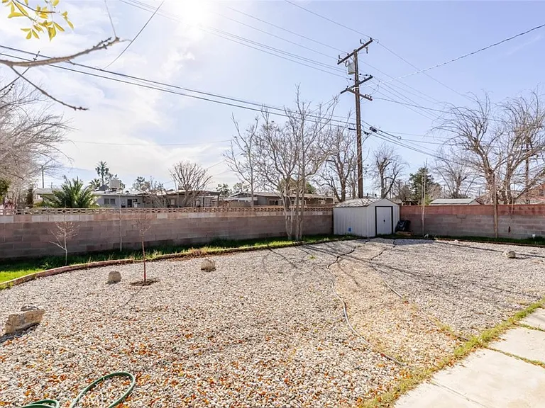 1432 W Avenue H15 — Photo 16