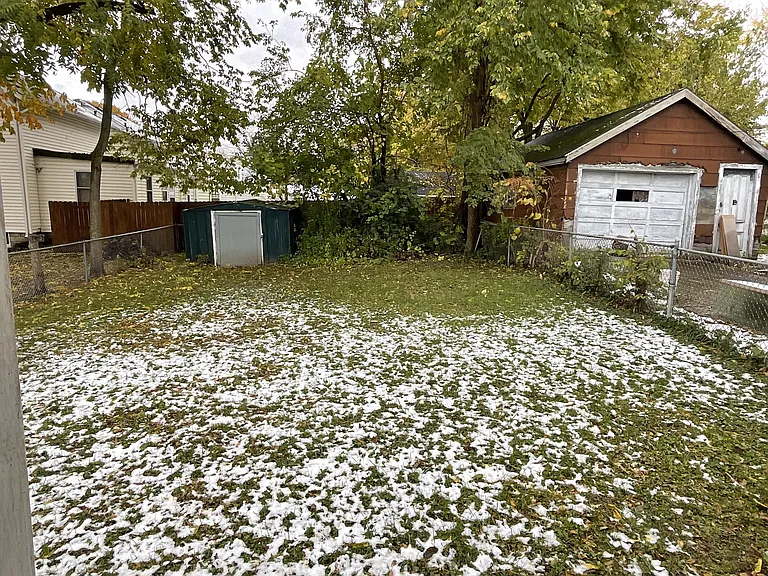 1807 Hale Ave — Photo 17