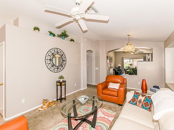 3rd image of 3 E Mayfield Dr